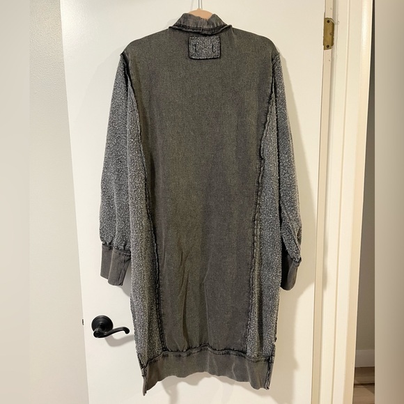 We The Free Dreamy Blue Cardi - Picture 2 of 6